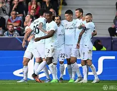 曼联主场豪取晋级关键胜利(曼联主场豪取晋级关键胜利了吗)